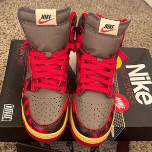 Nike Dunk High University